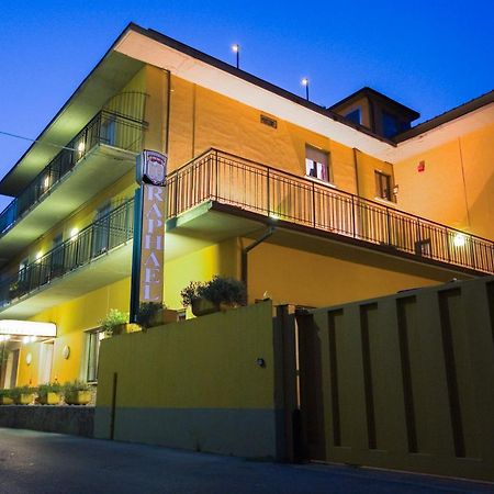 Hotel Raphael Montecatini Terme Exterior photo